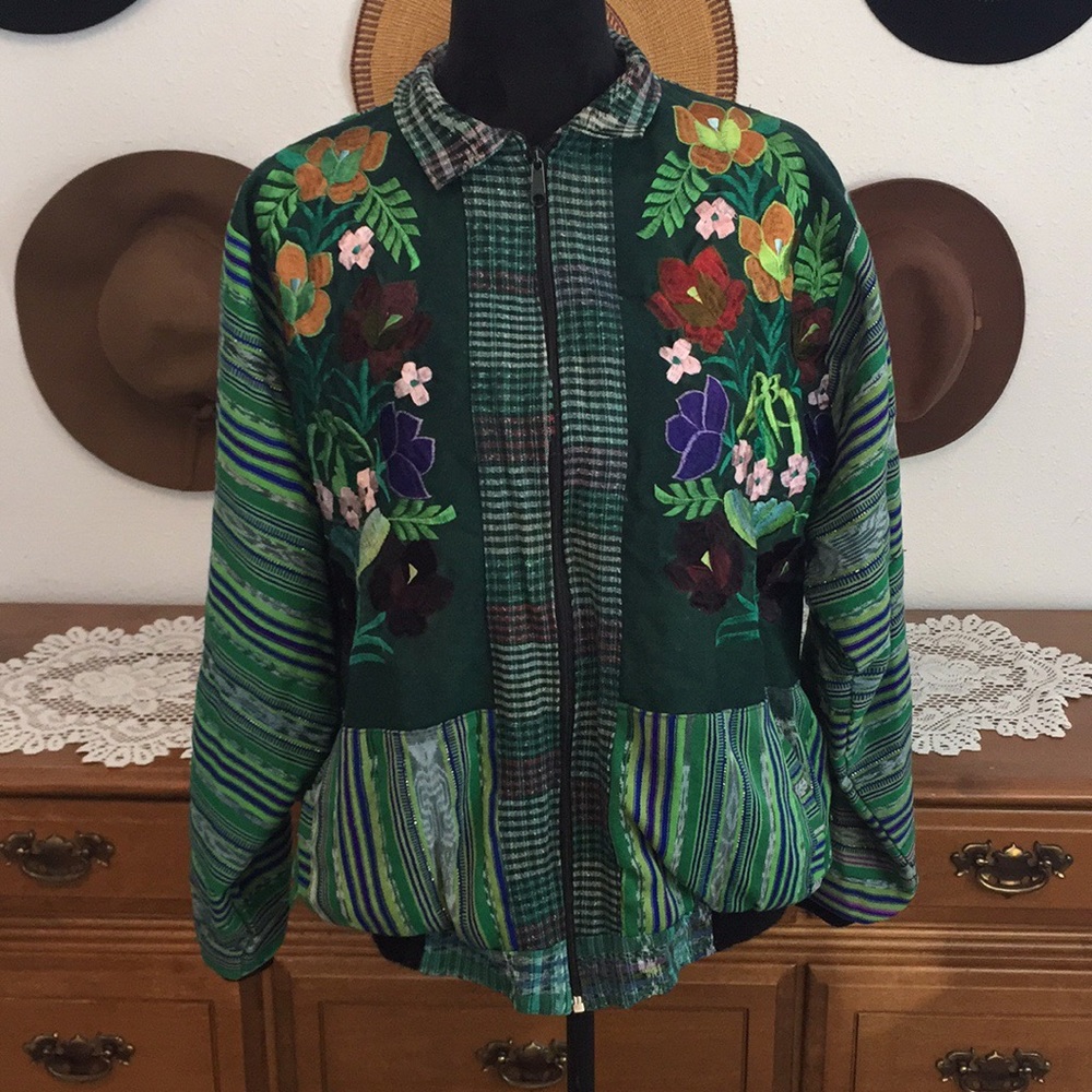 Vintage Coastal Boho Embroidered Patchwork Quilted Jacket